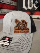Load image into Gallery viewer, DON'T TREAD ON ME